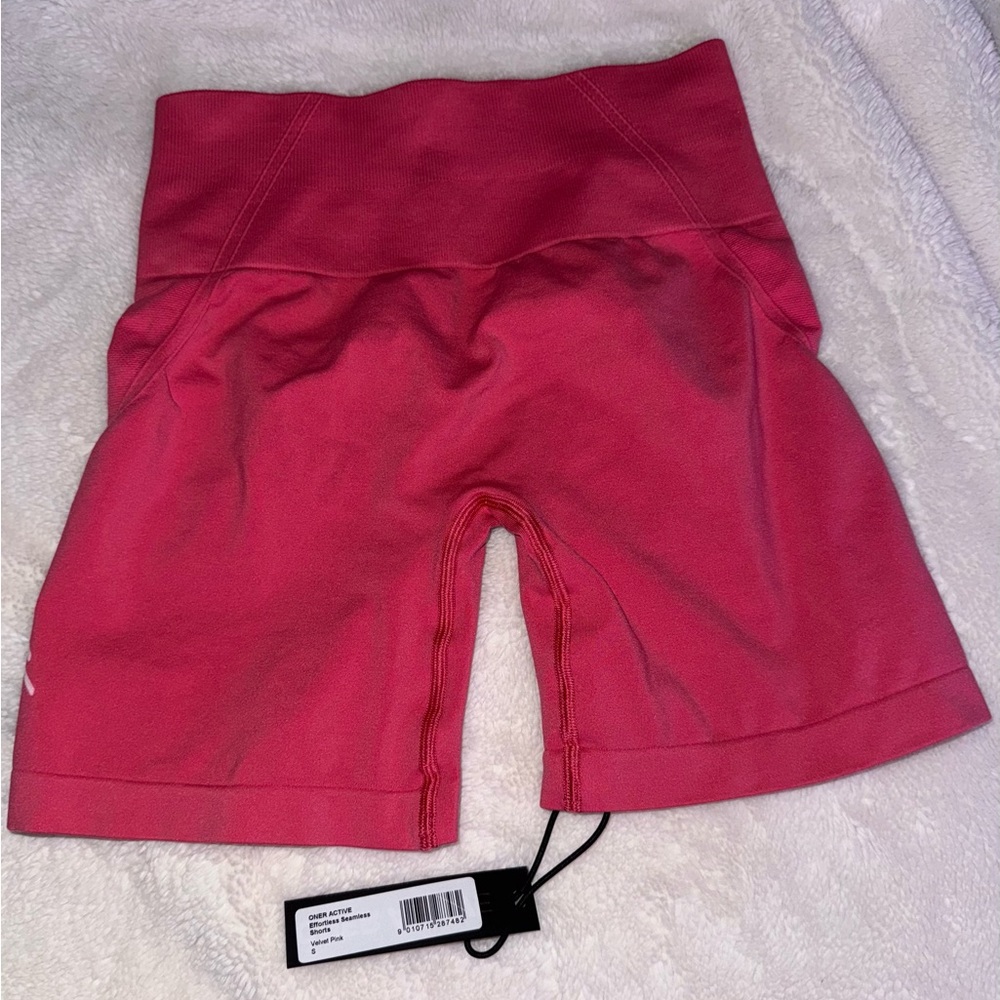 NWT Velvet Pink Oner Active Effortless Shorts- Small